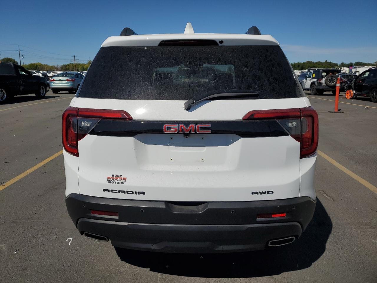 2023 GMC ACADIA