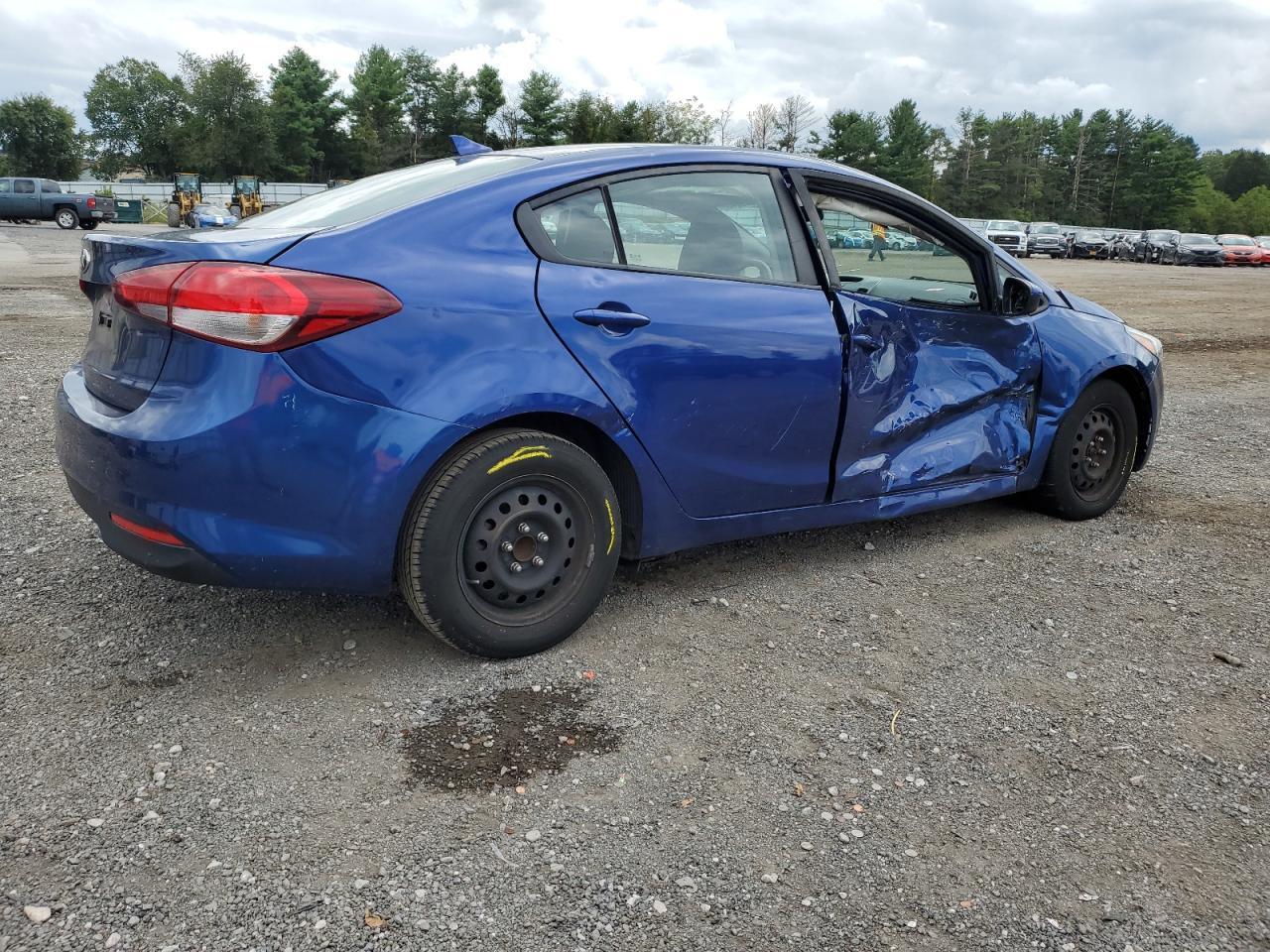 2017 KIA FORTE