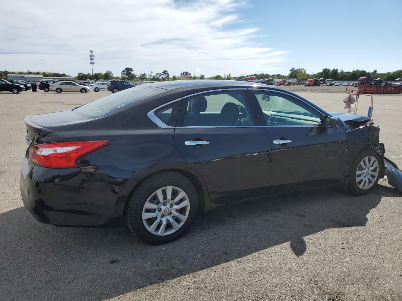 2017 NISSAN ALTIMA