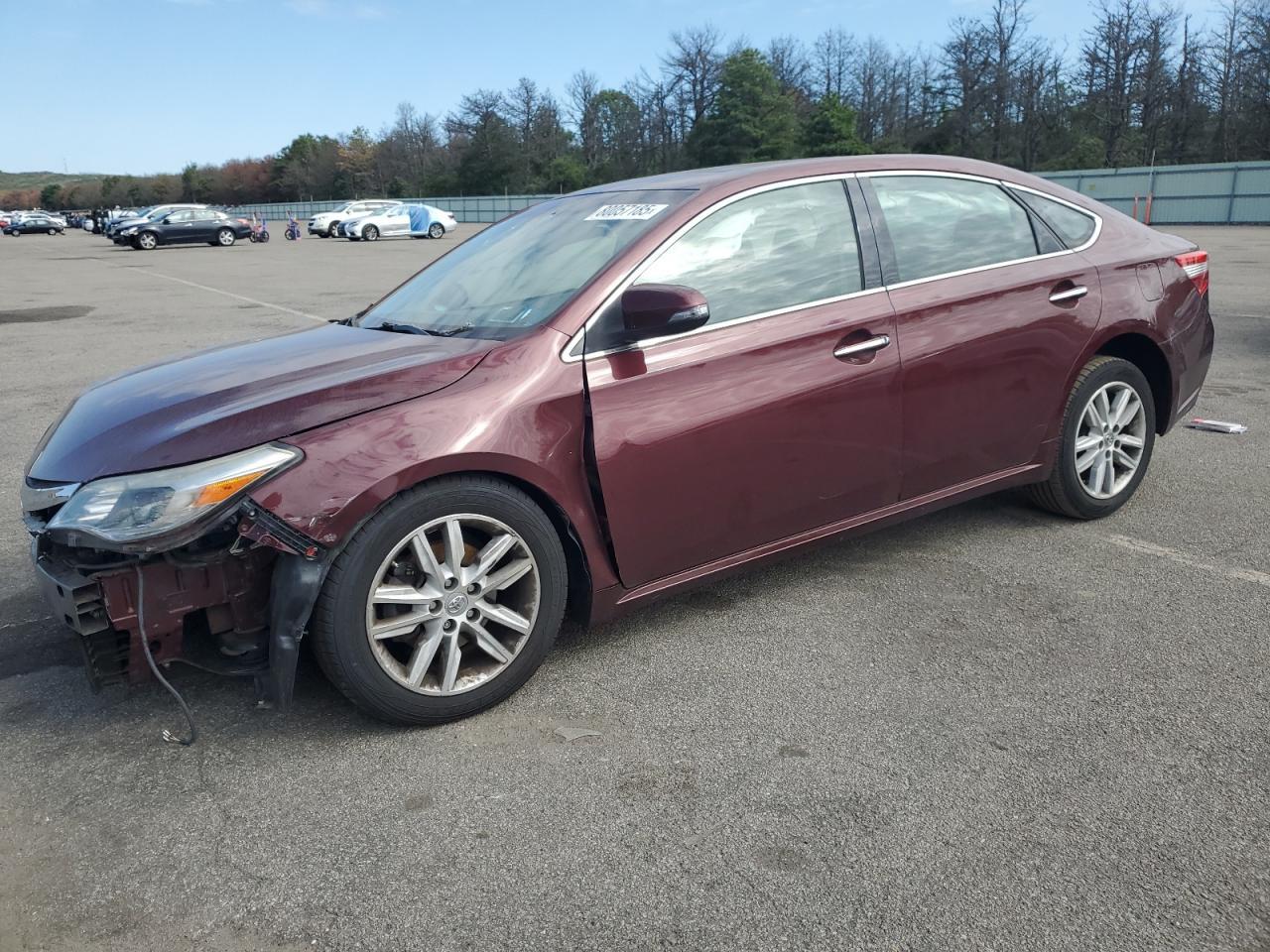 2013 TOYOTA Avalon