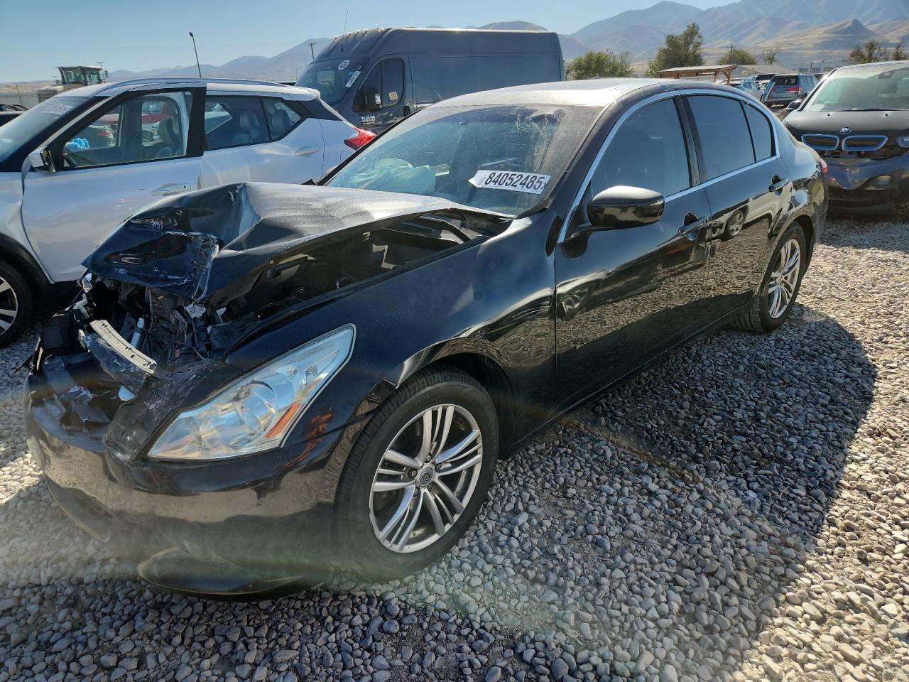 2011 INFINITI G37