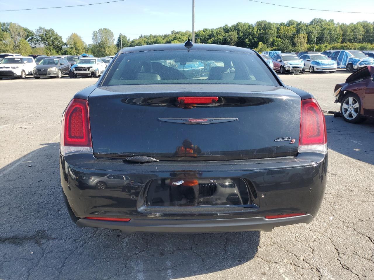 2022 CHRYSLER 300