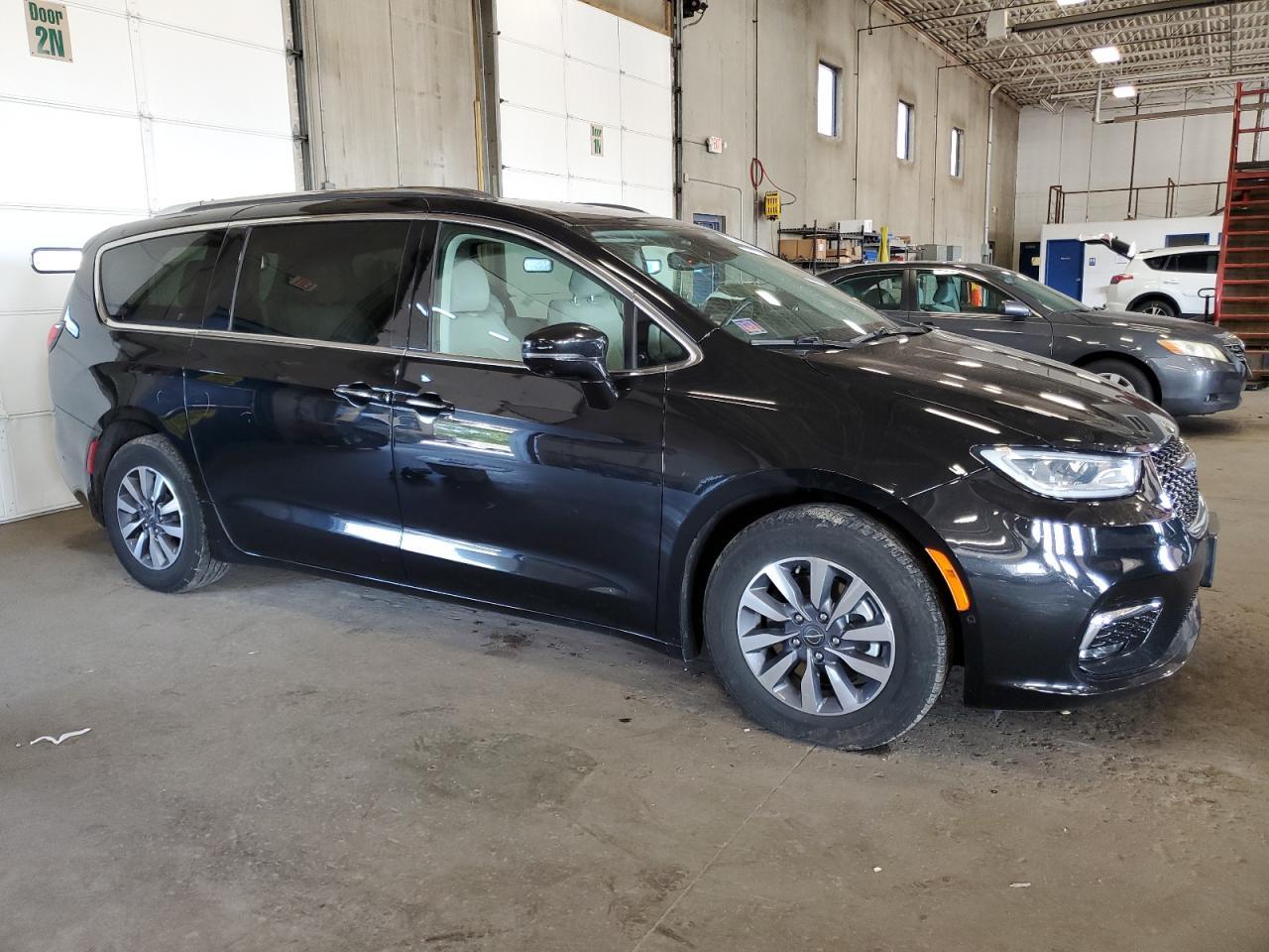 2021 CHRYSLER Pacifica