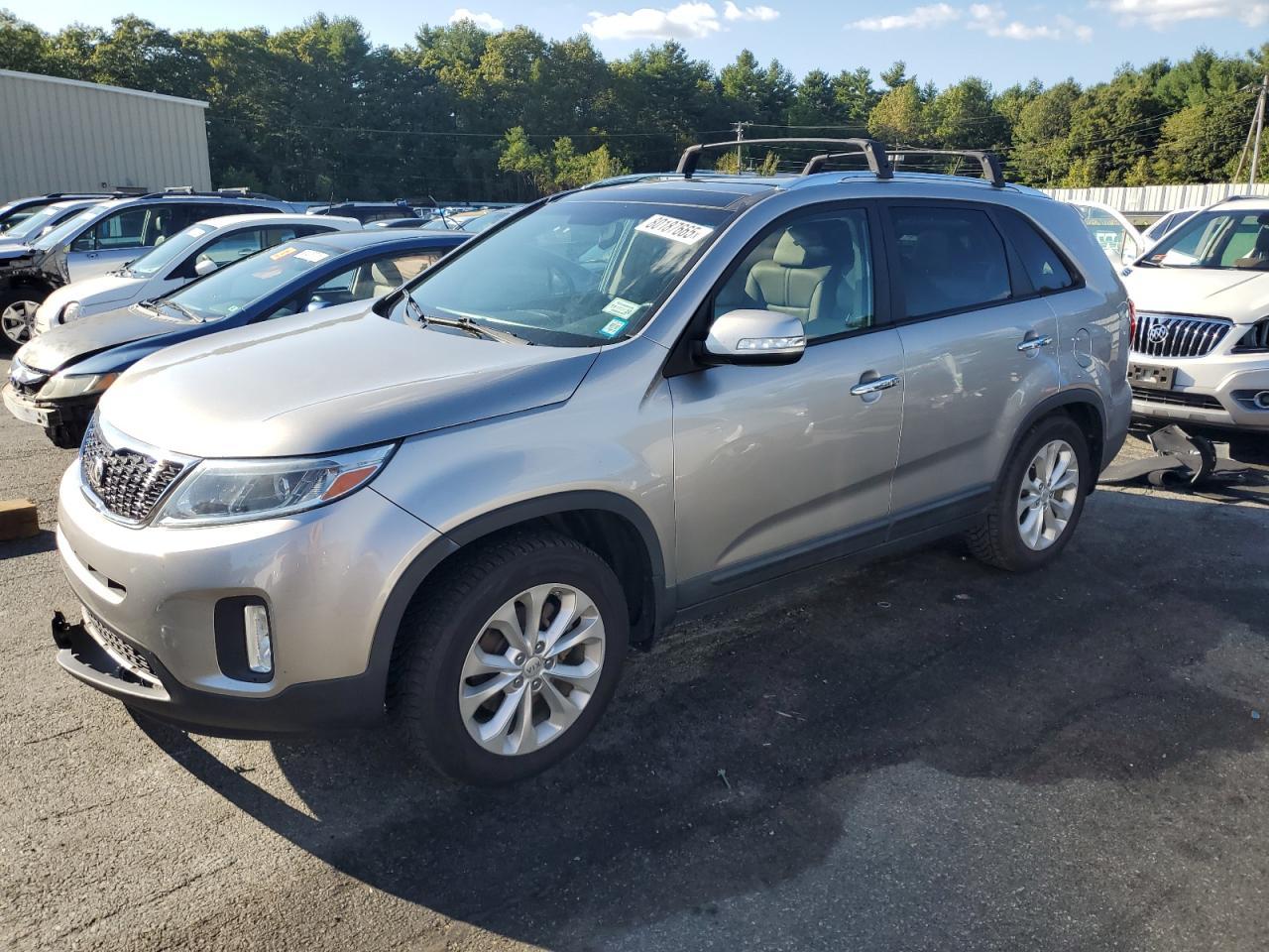 2015 KIA SORENTO