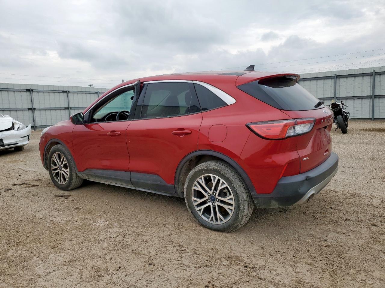 2022 FORD ESCAPE