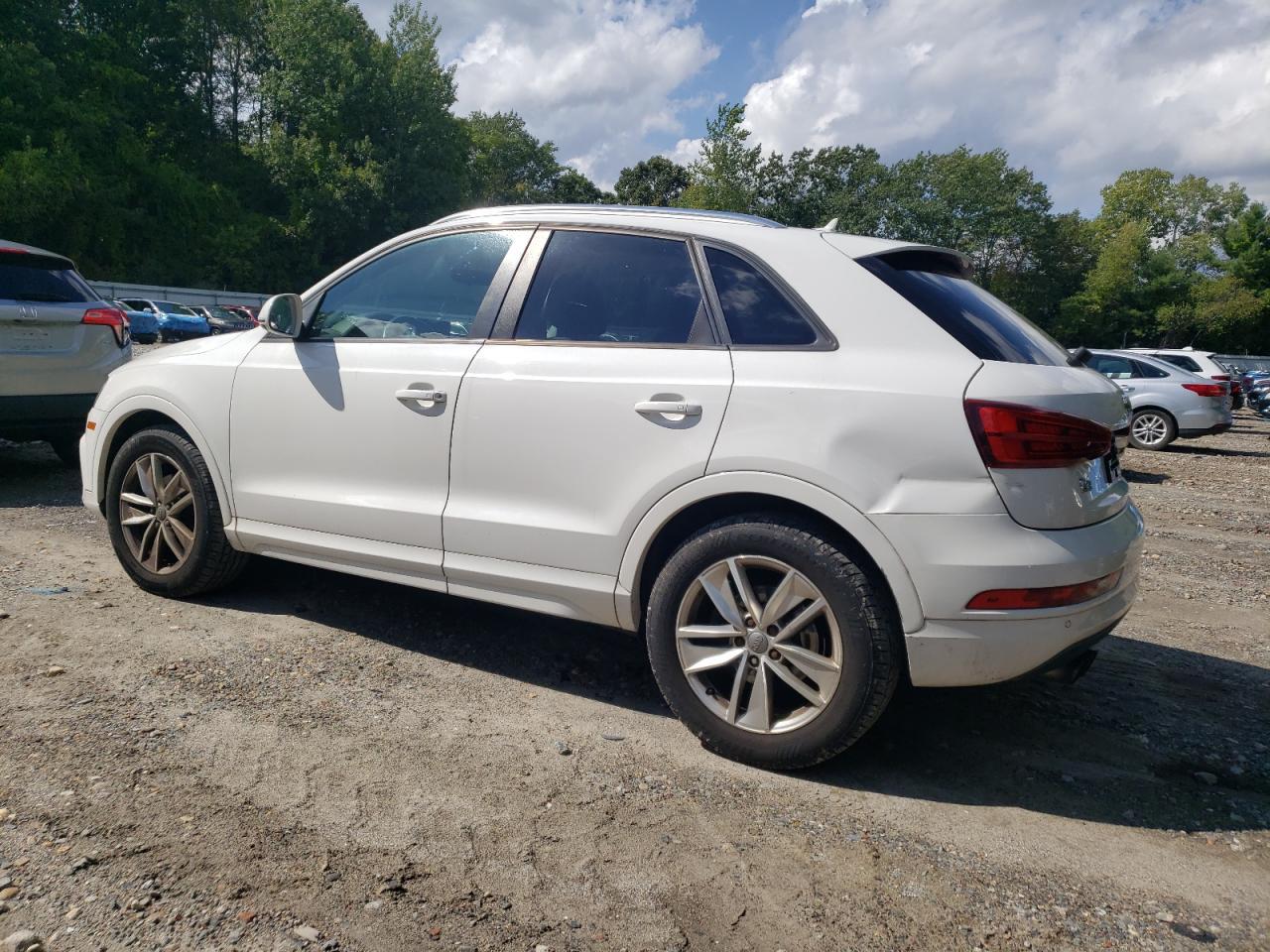 2017 AUDI Q3