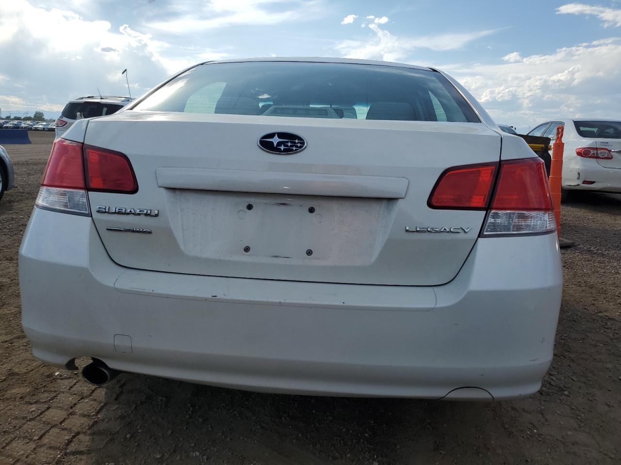 2013 SUBARU Legacy