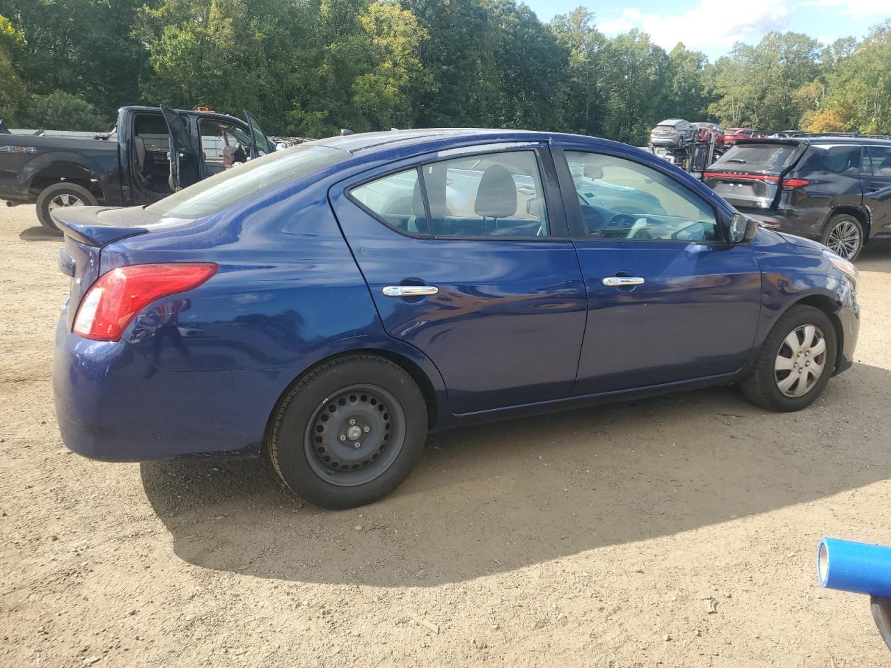 2018 NISSAN VERSA