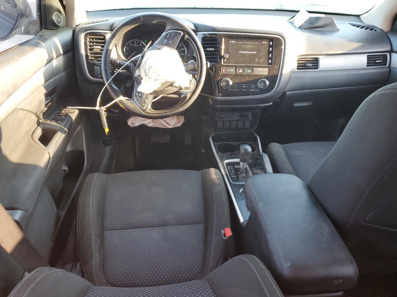 2018 MITSUBISHI outlander