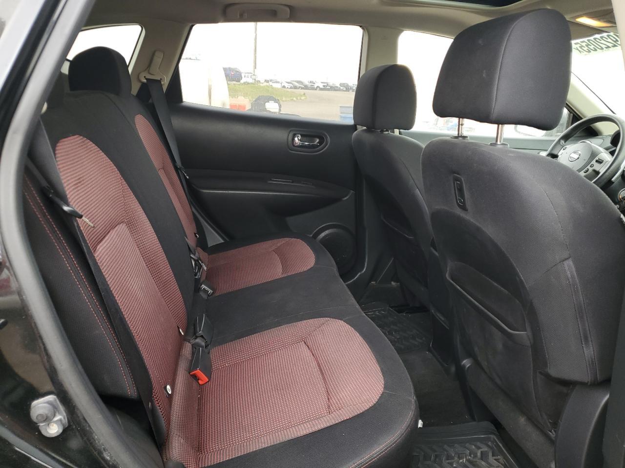 2010 NISSAN ROGUE