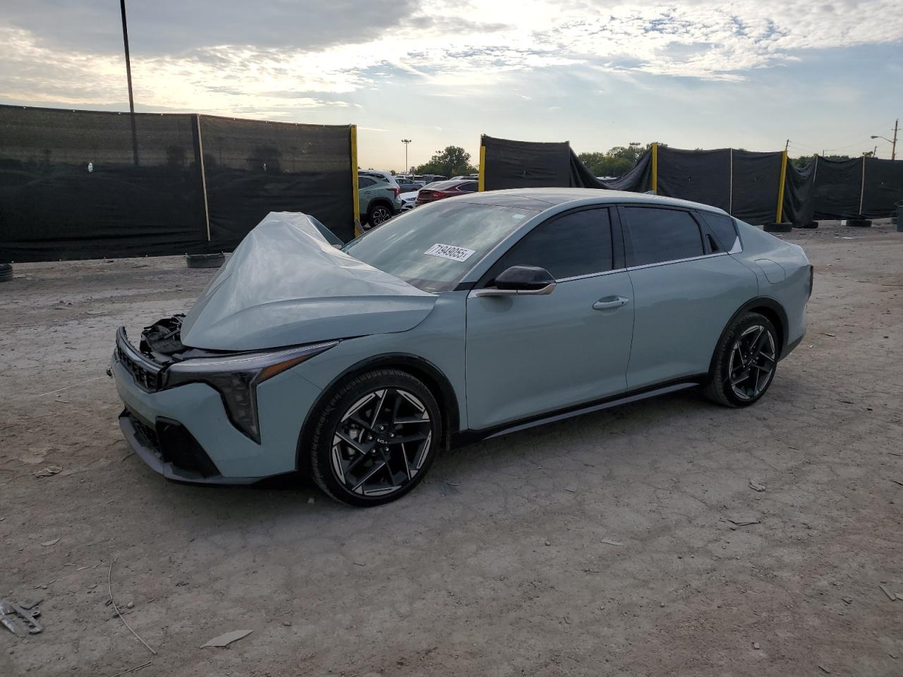 2025 KIA K4