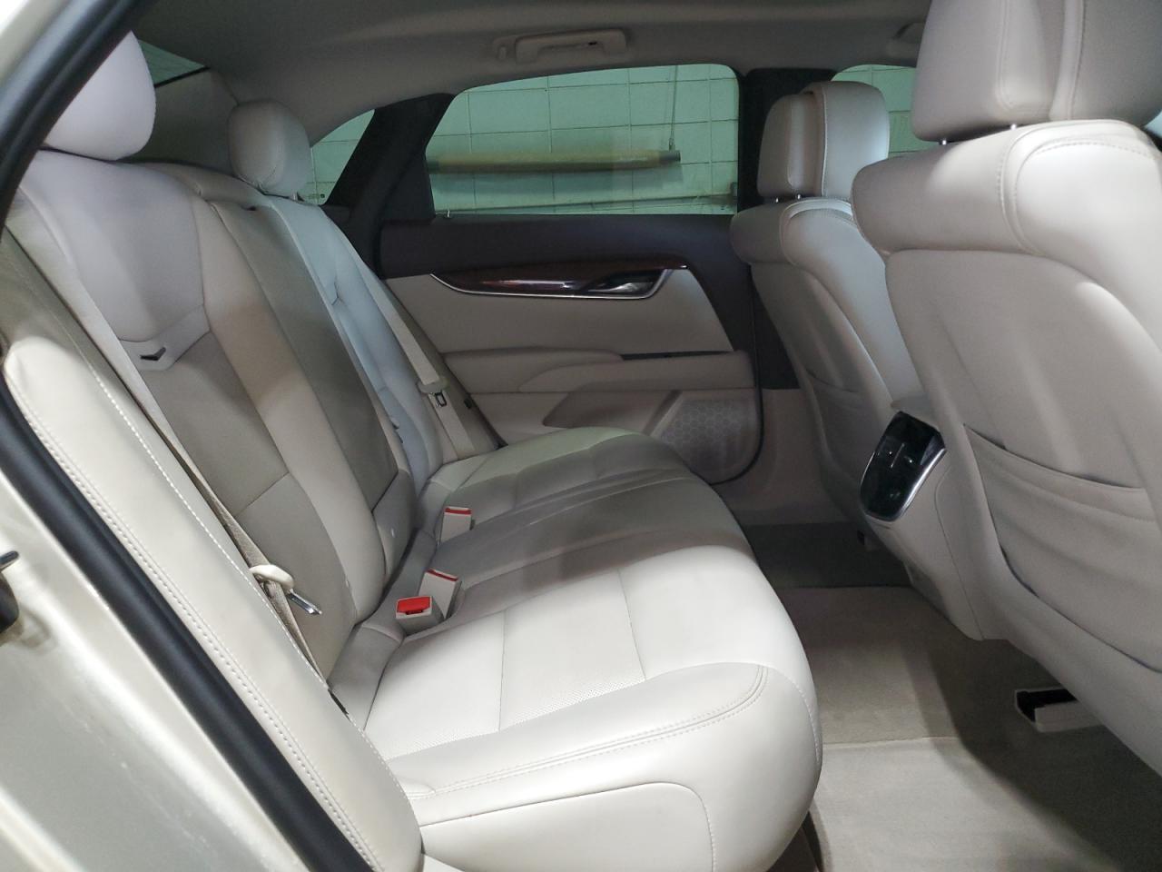 2014 CADILLAC XTS