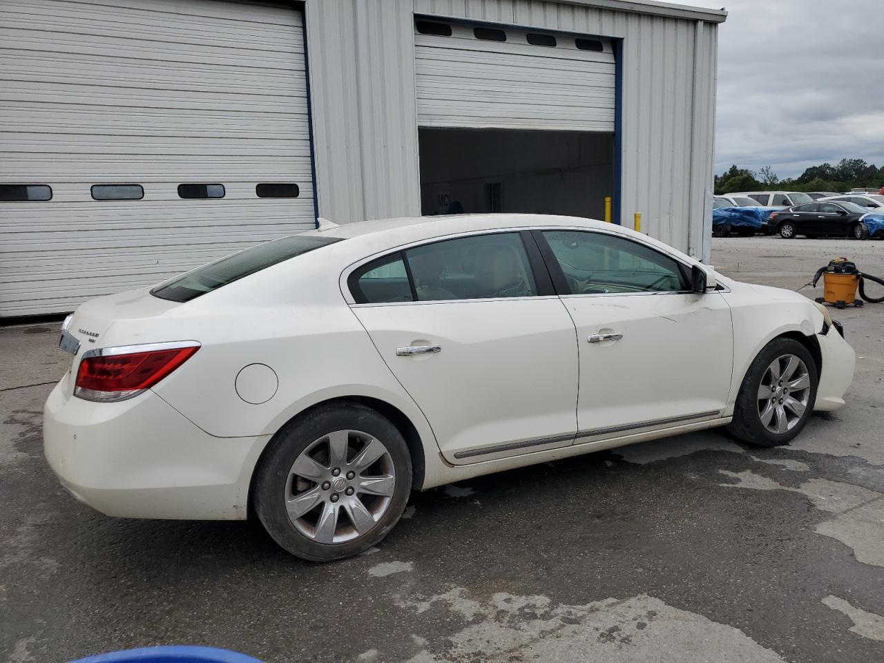 2010 BUICK LACROSSE