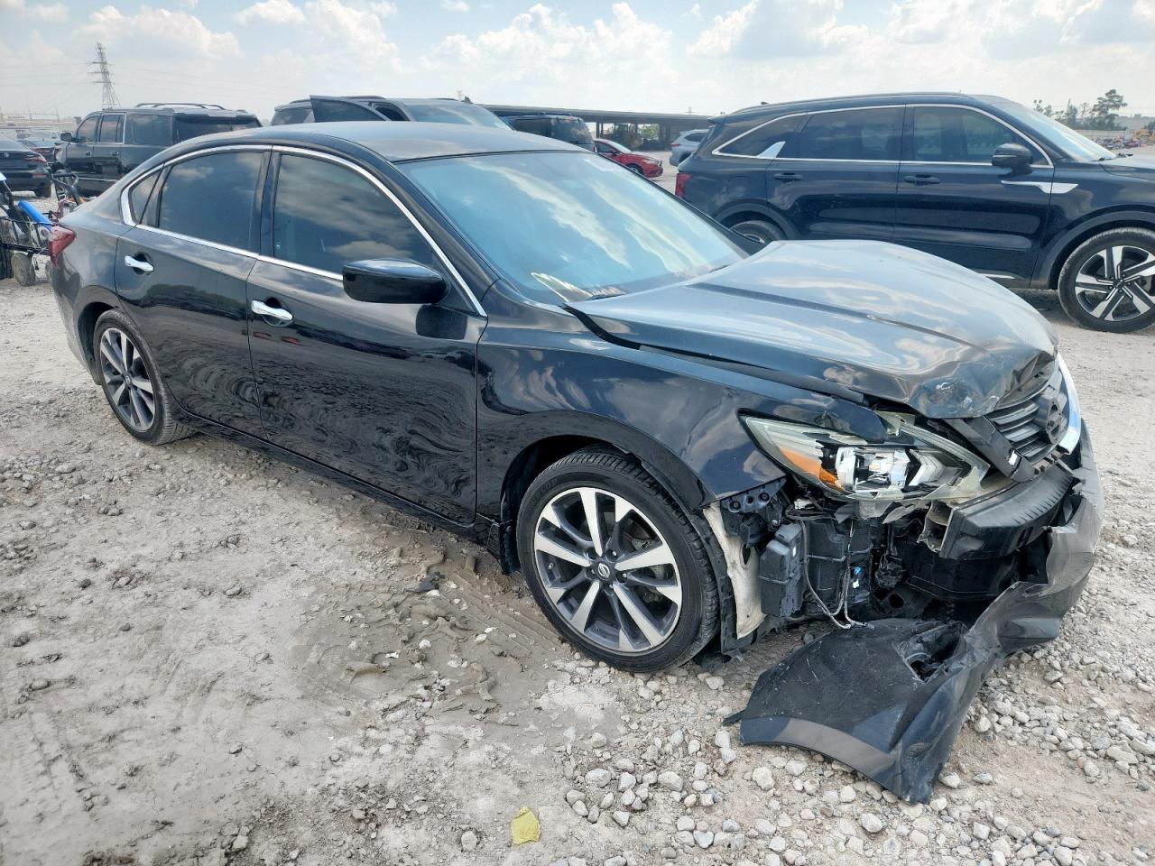 2017 NISSAN ALTIMA