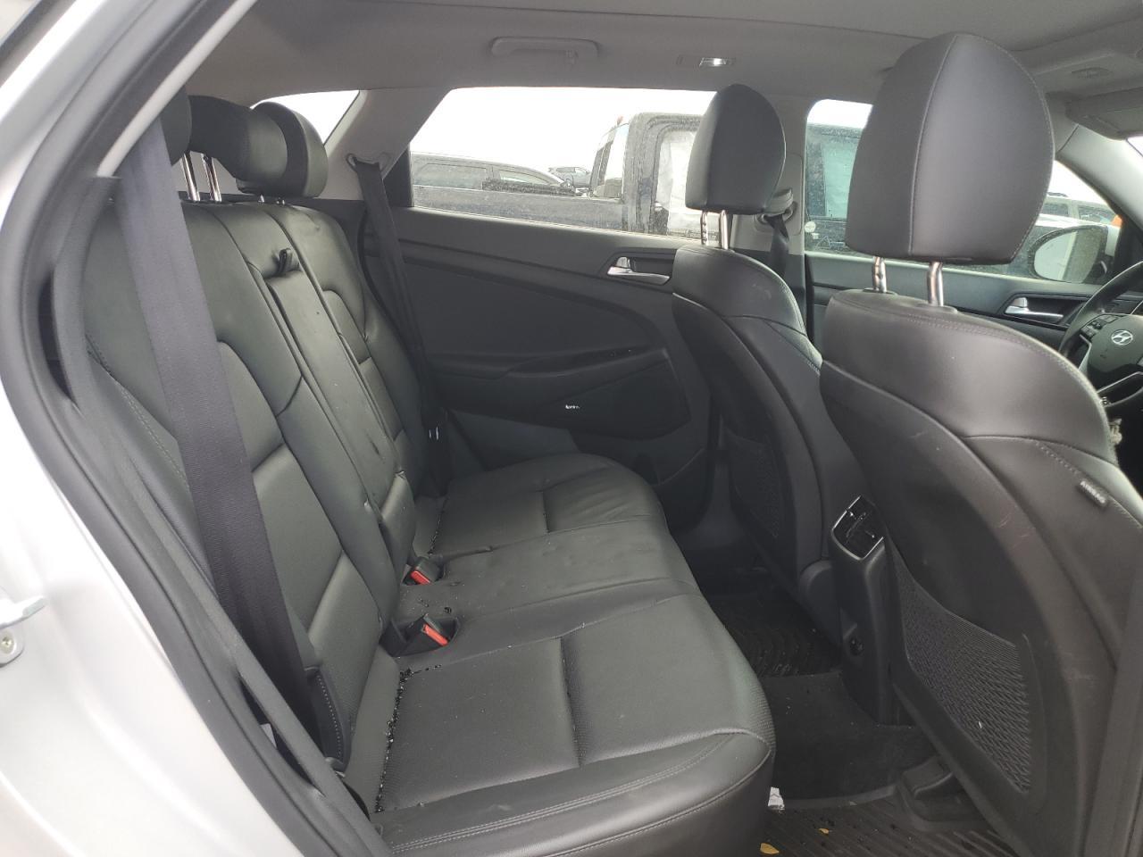 2019 HYUNDAI TUCSON