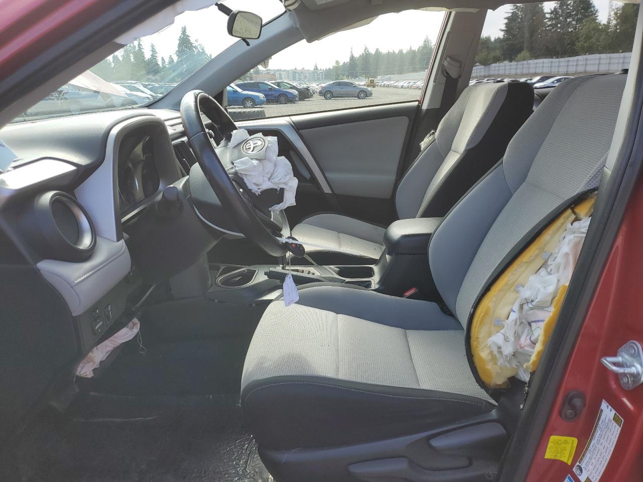 2016 TOYOTA RAV4