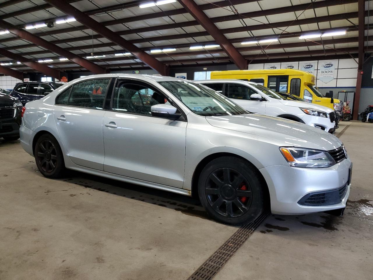 2014 VOLKSWAGEN JETTA