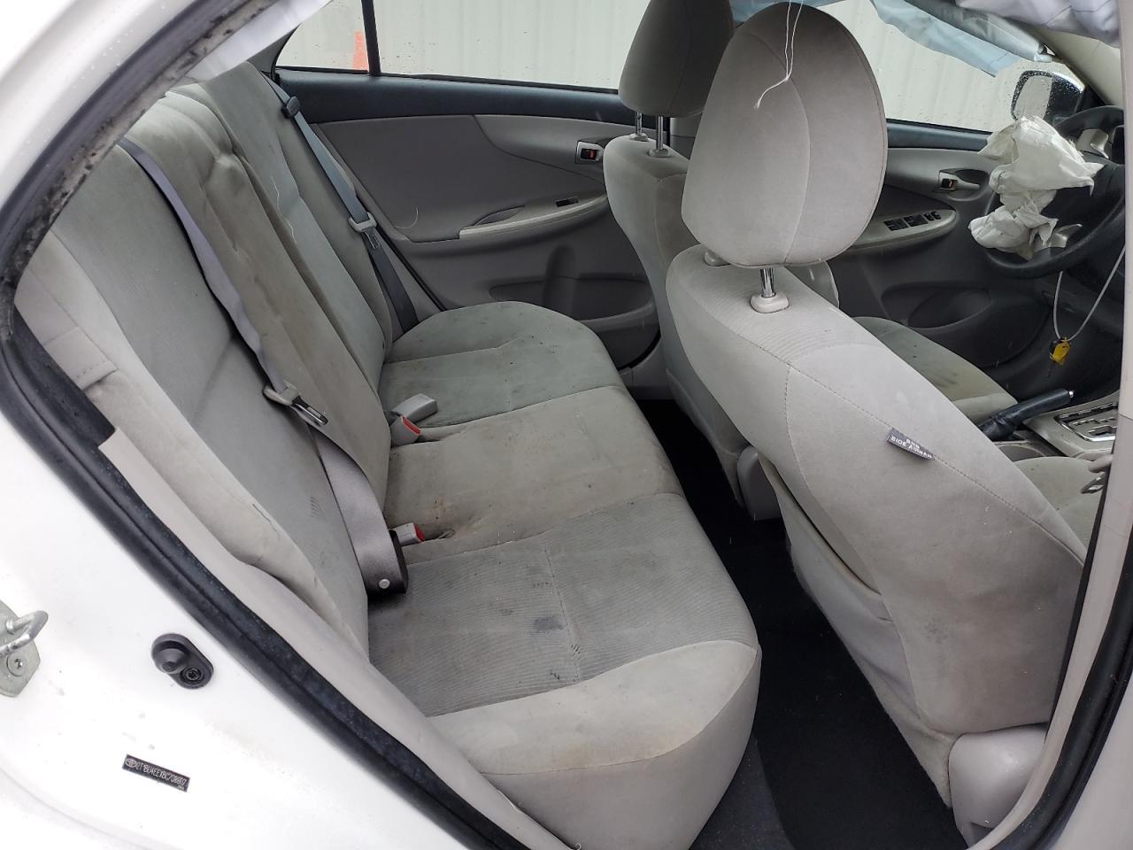 2011 TOYOTA COROLLA
