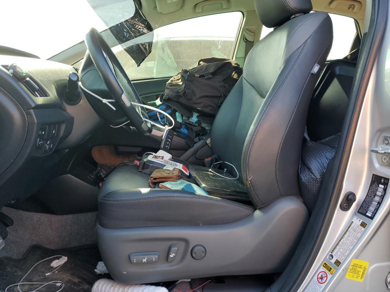 2015 TOYOTA Prius Plug-In