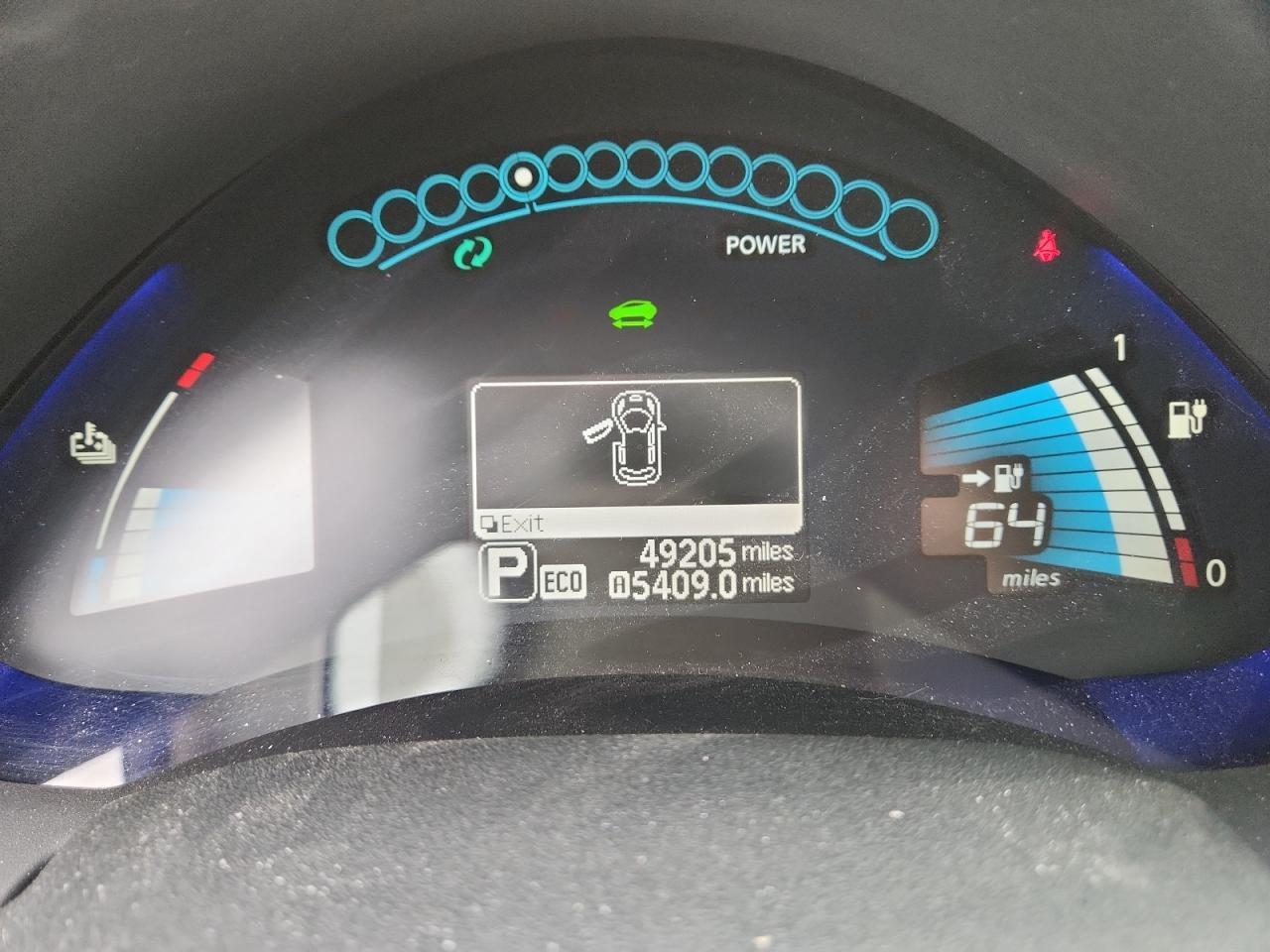 2015 NISSAN LEAF