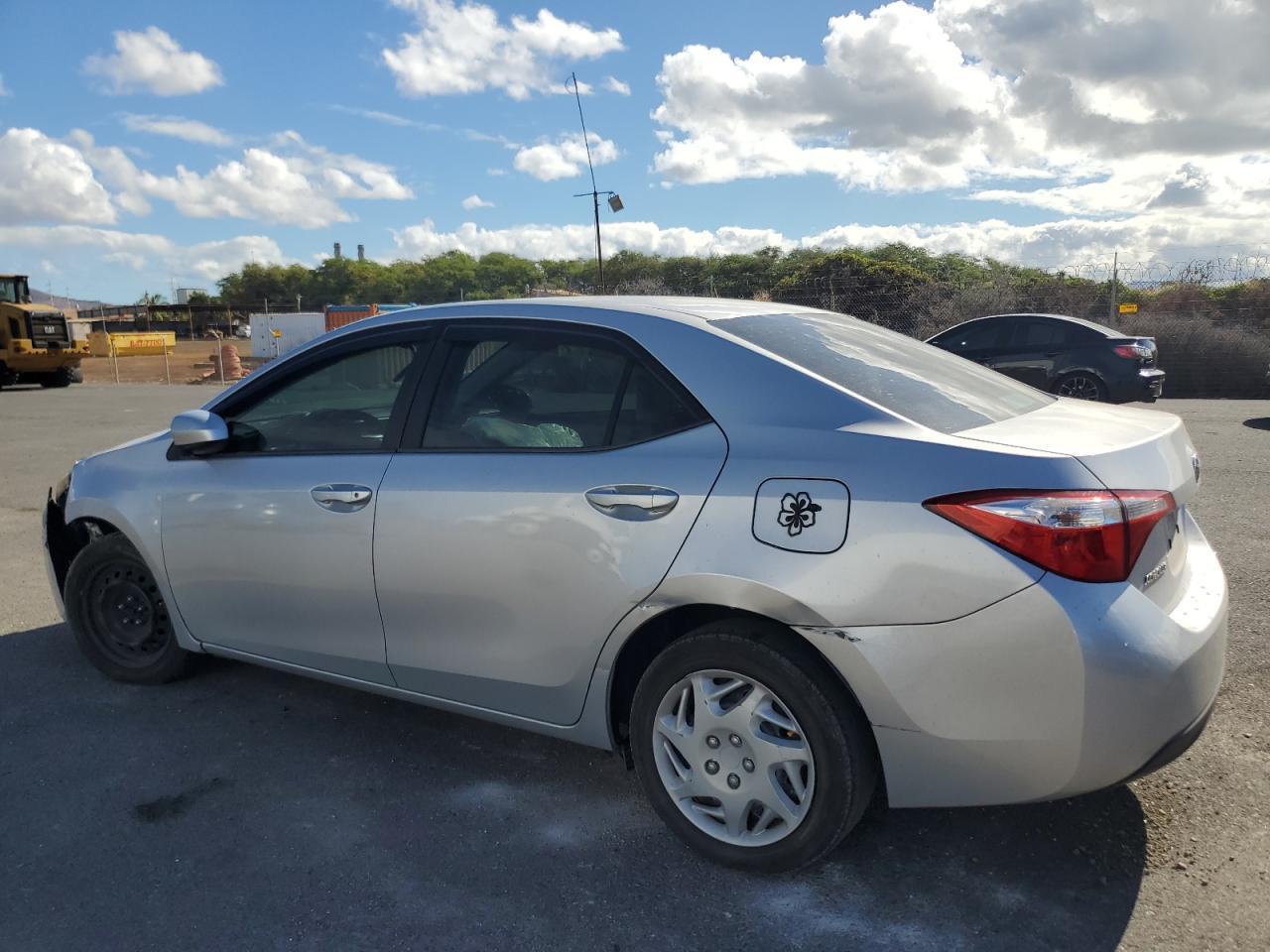 2015 TOYOTA COROLLA