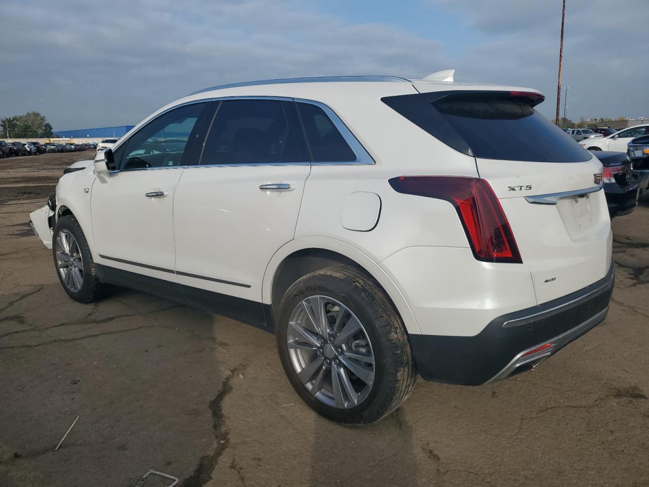 2024 CADILLAC XT5