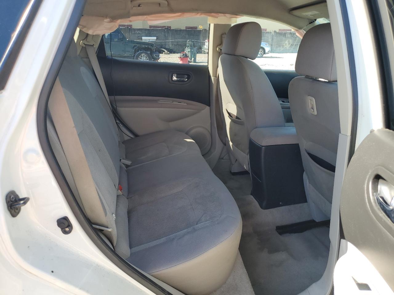 2012 NISSAN ROGUE
