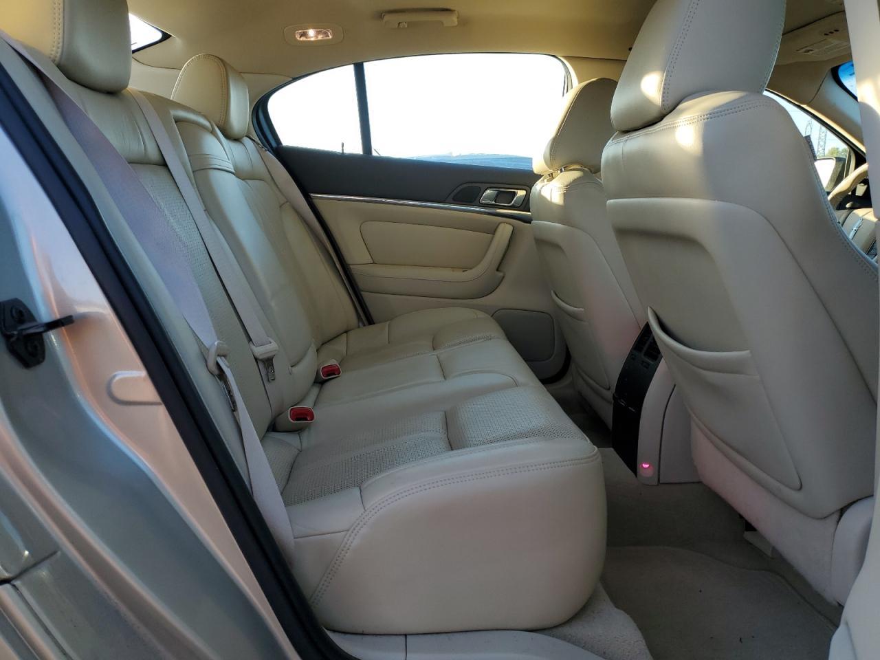 2010 LINCOLN MKS
