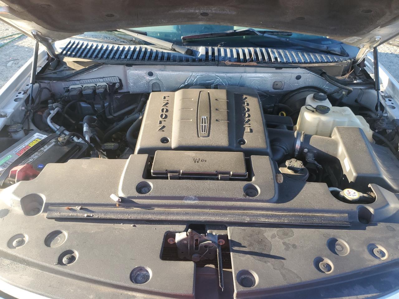 2013 LINCOLN Navigator