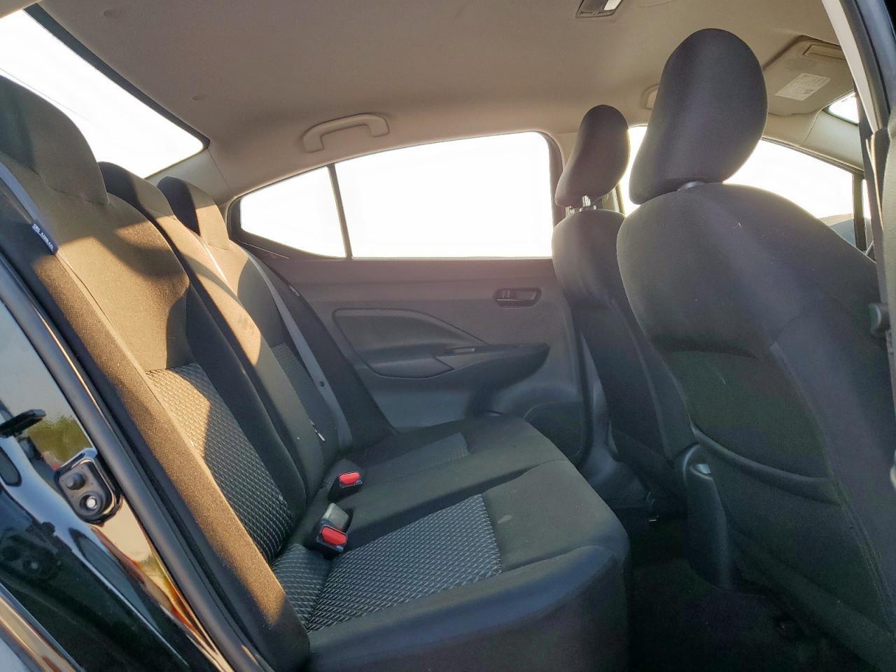 2022 NISSAN VERSA