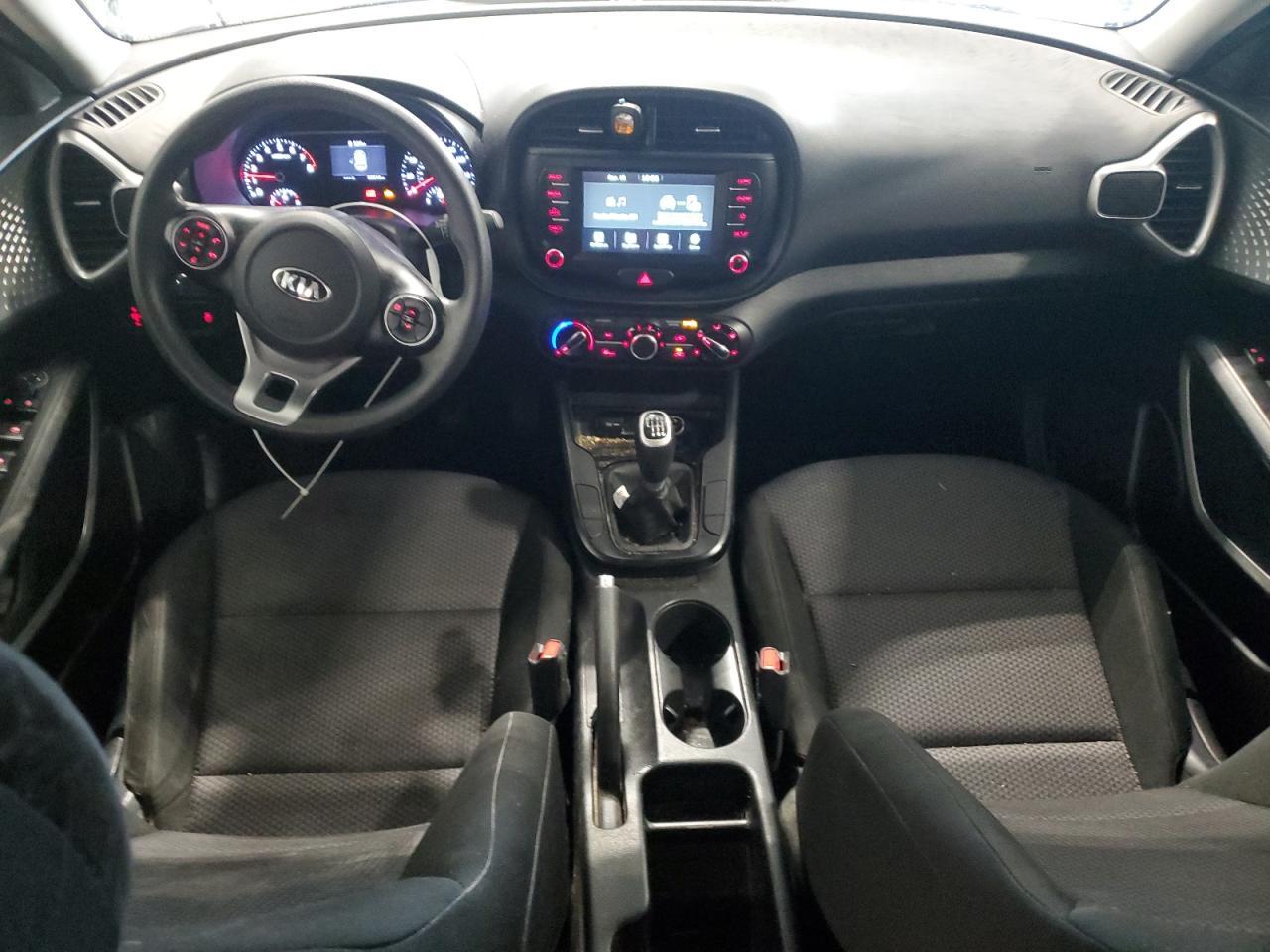 2021 KIA SOUL