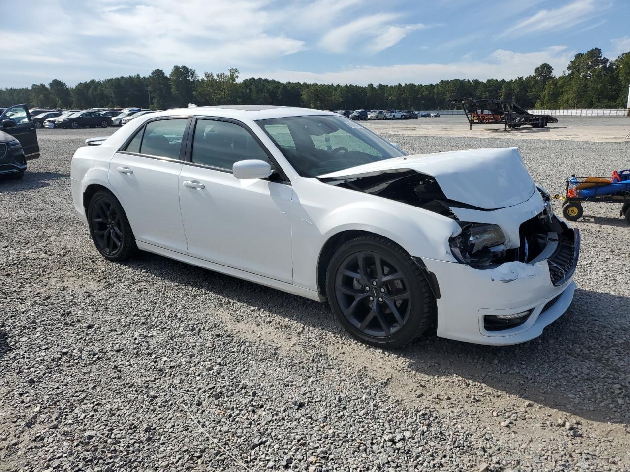 2017 CHRYSLER 300