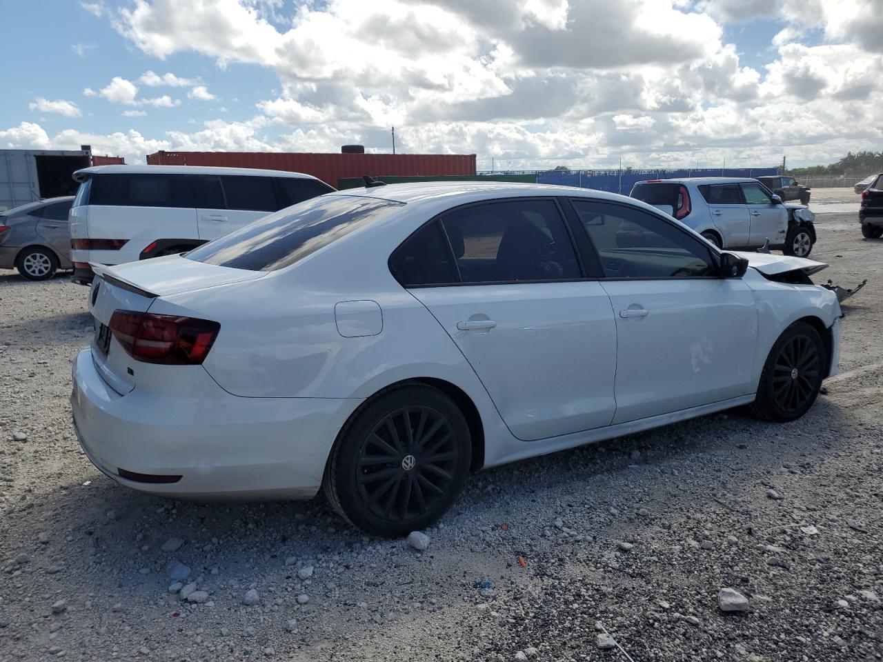 2016 VOLKSWAGEN JETTA