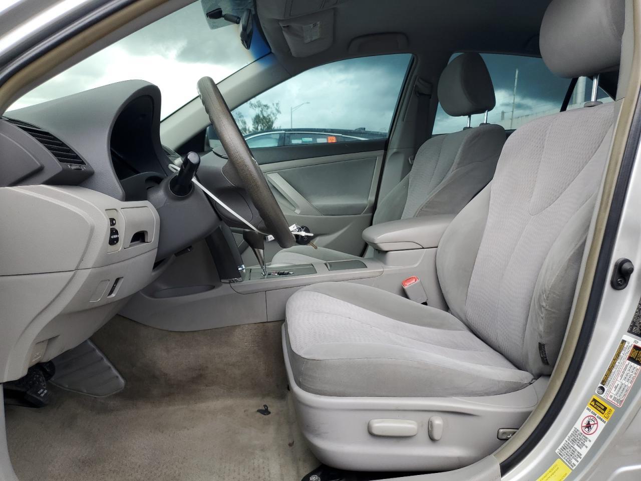 2010 TOYOTA CAMRY