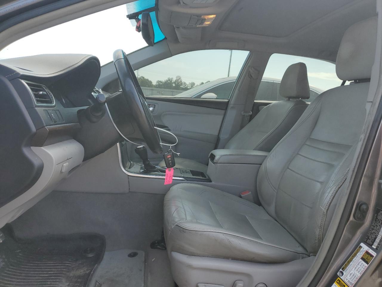 2017 TOYOTA CAMRY