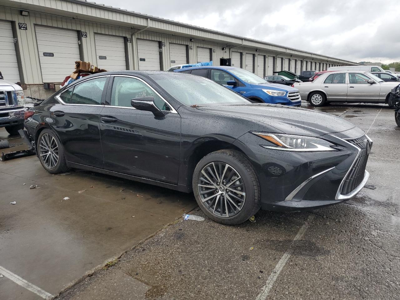 2024 LEXUS Es