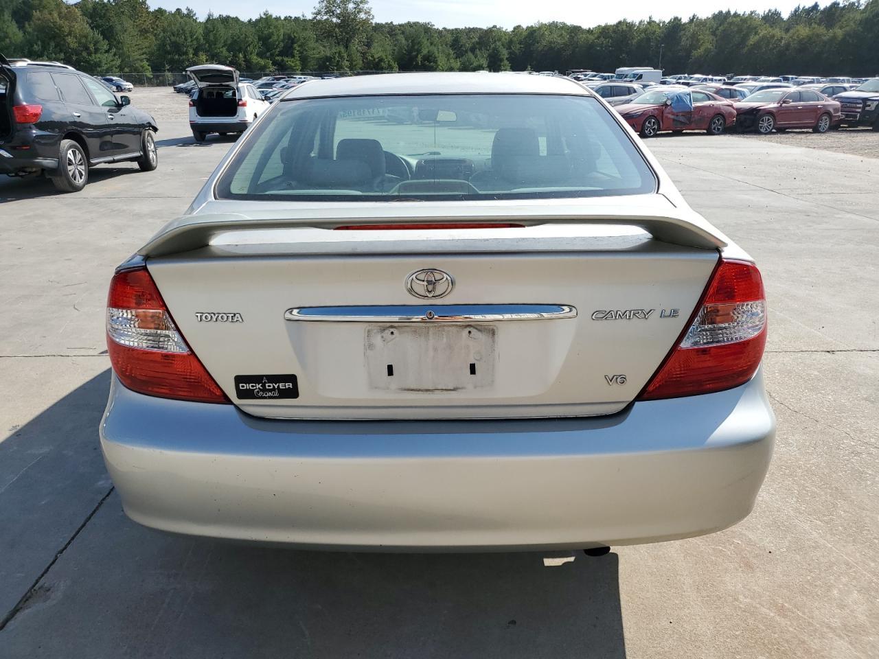 2004 TOYOTA CAMRY