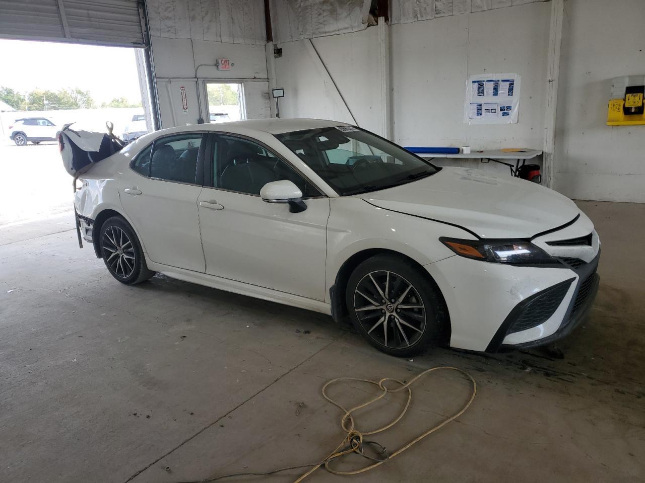 2022 TOYOTA CAMRY