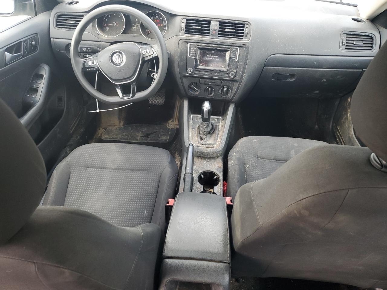 2016 VOLKSWAGEN JETTA