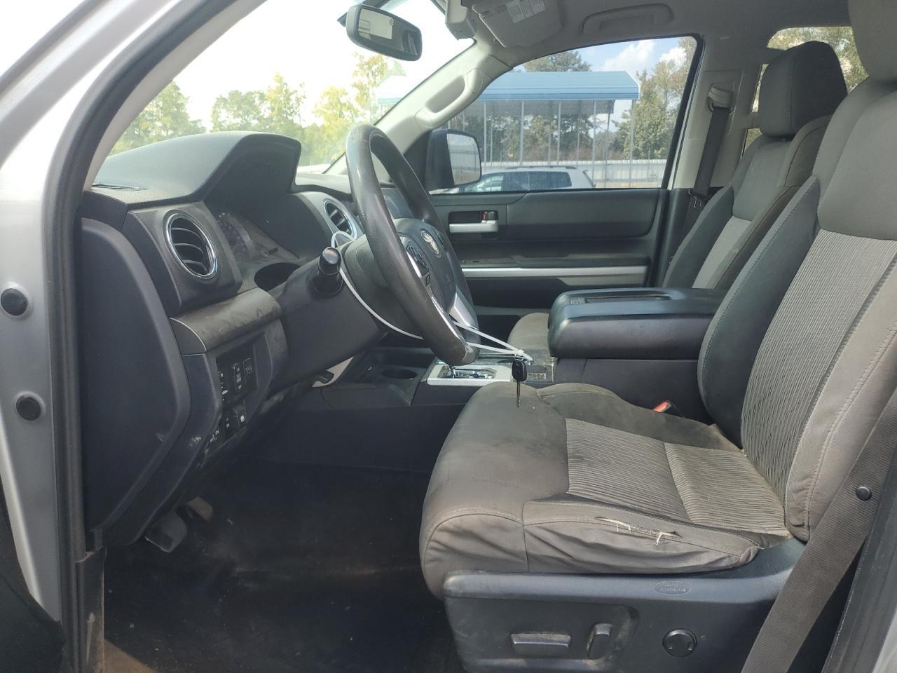 2016 TOYOTA TUNDRA
