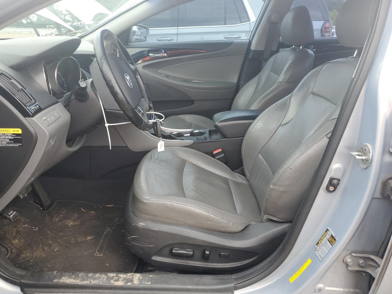 2012 HYUNDAI SONATA