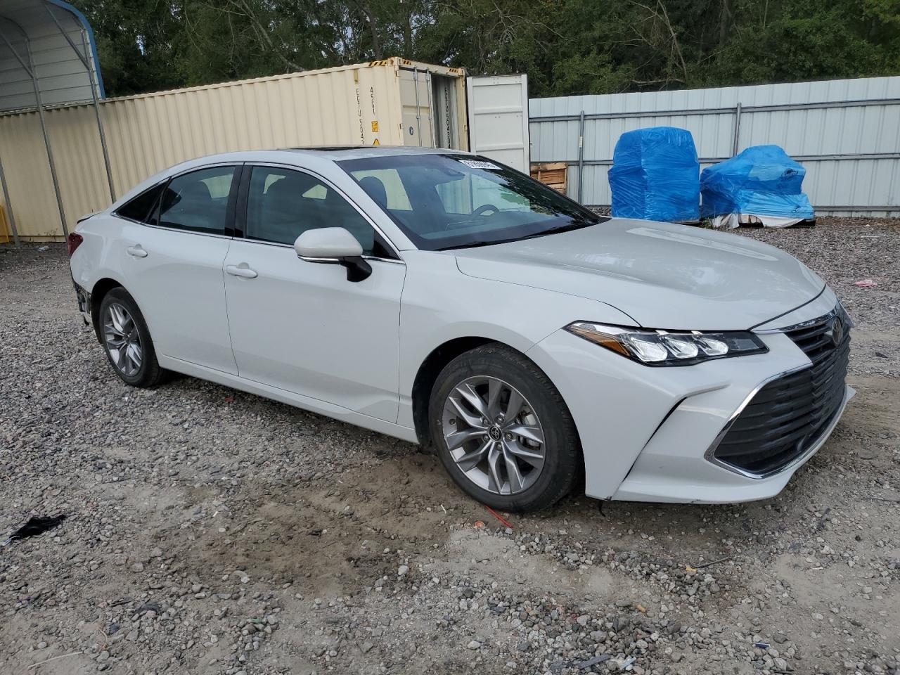 2022 TOYOTA Avalon