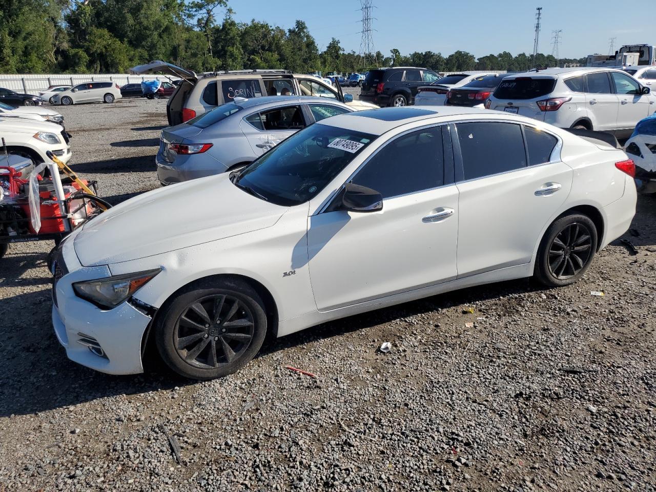 2017 INFINITI Q50