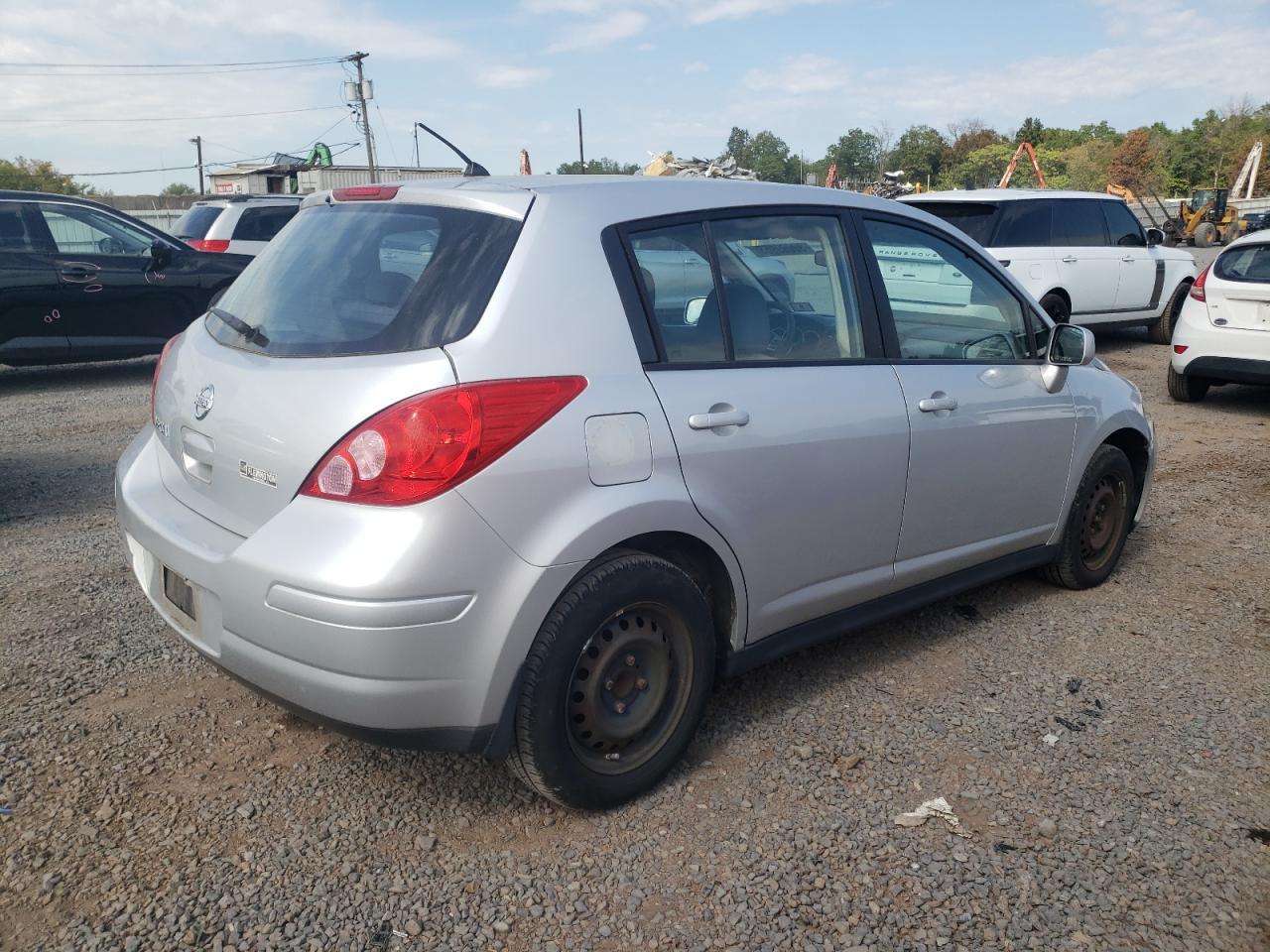 2009 NISSAN VERSA