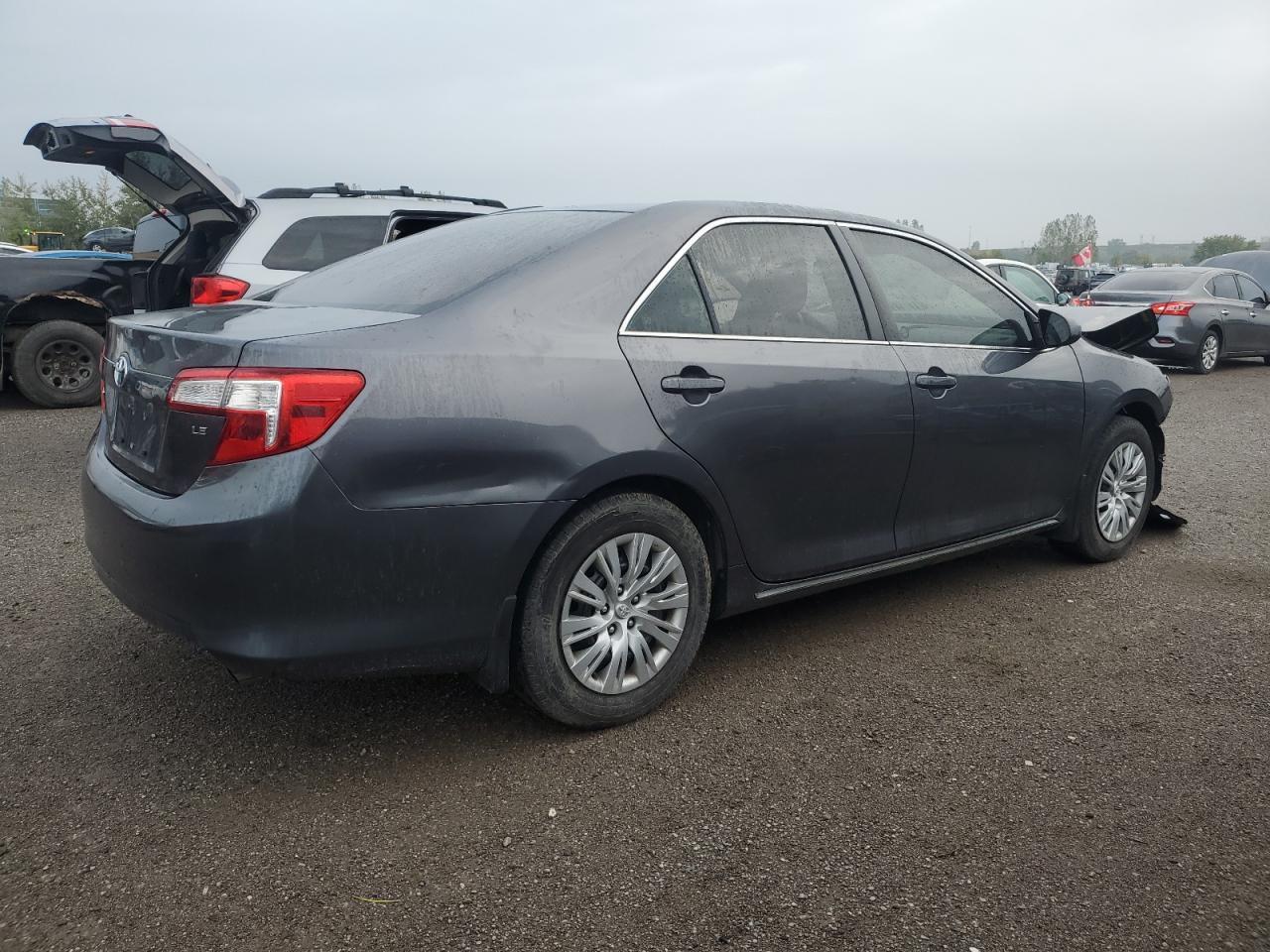 2013 TOYOTA CAMRY