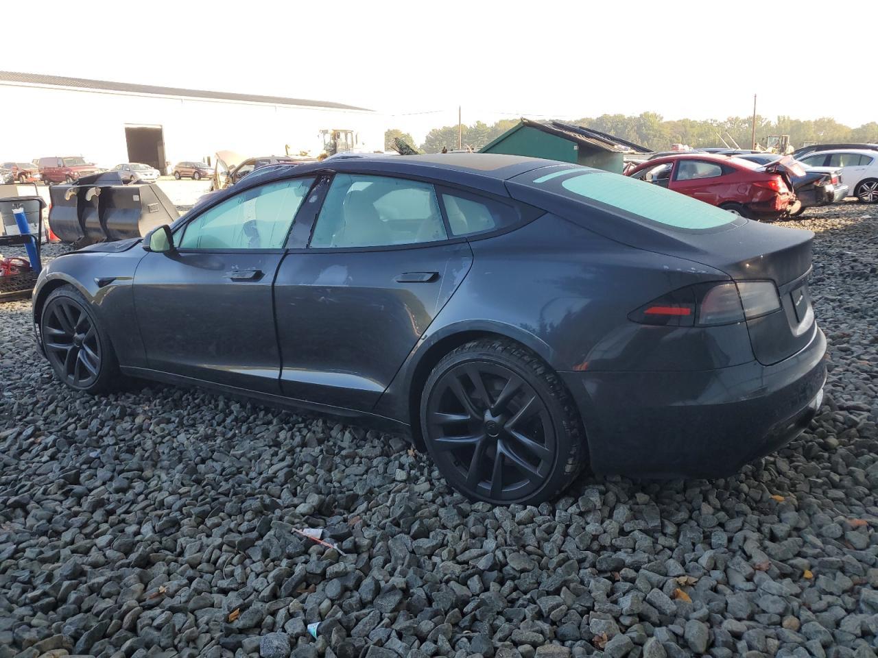 2024 TESLA MODEL S