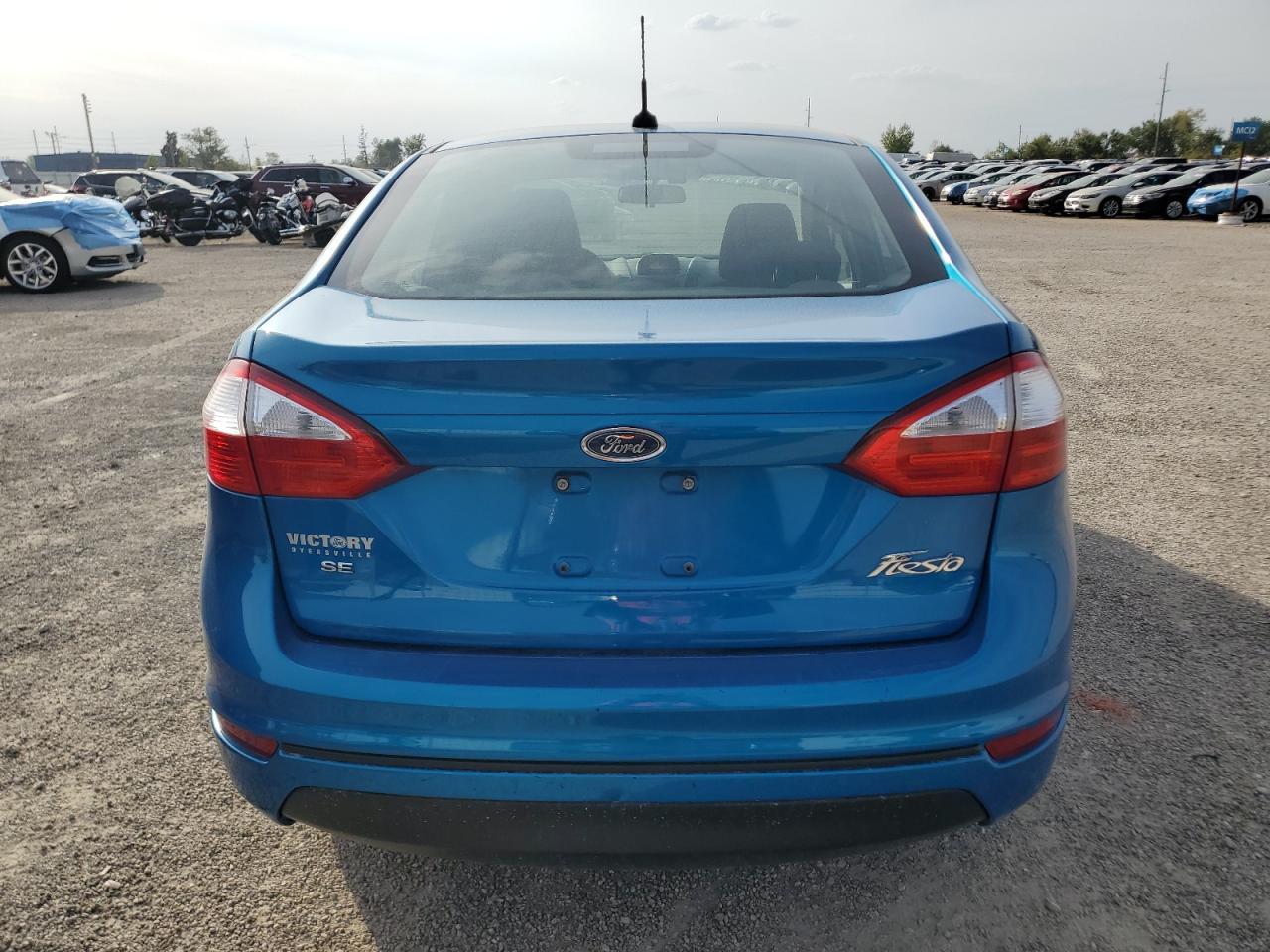 2015 FORD Fiesta