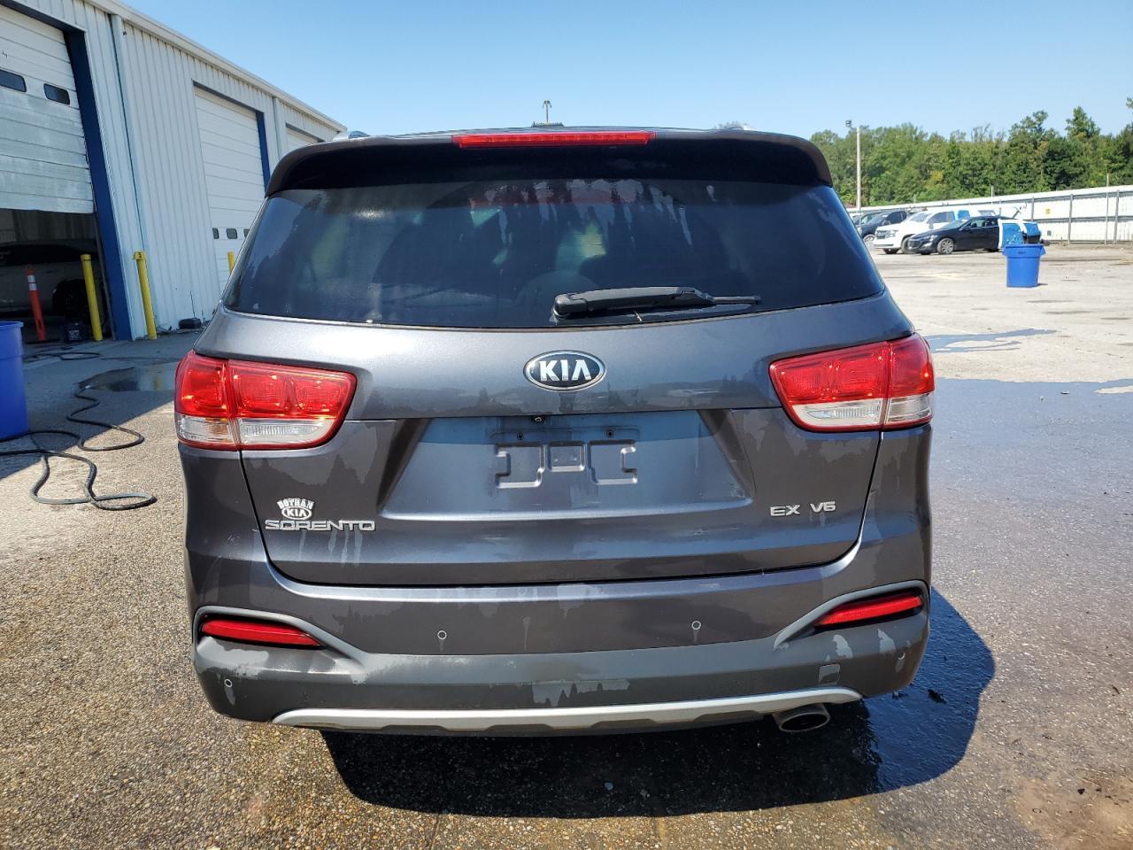 2016 KIA SORENTO