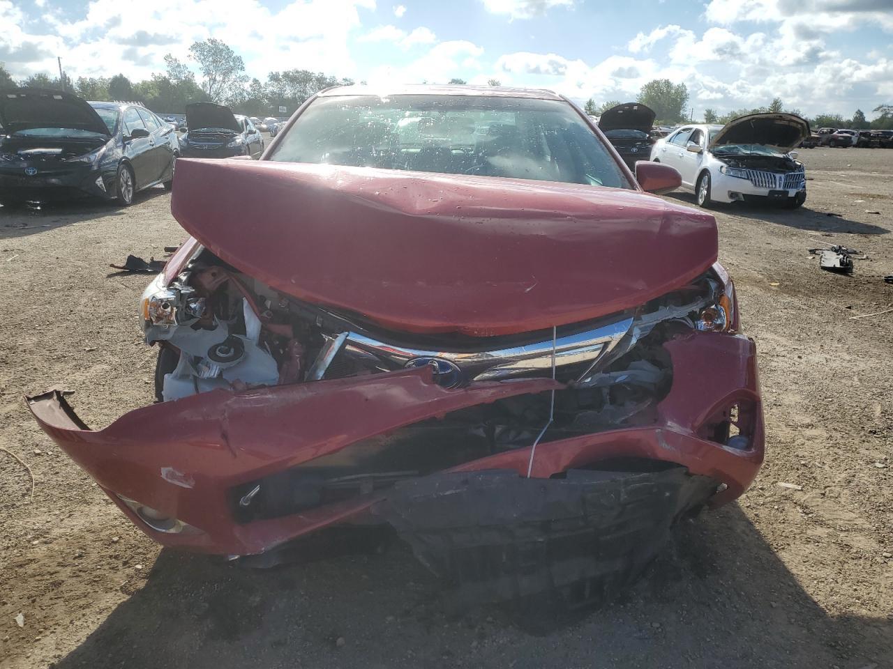 2013 TOYOTA CAMRY