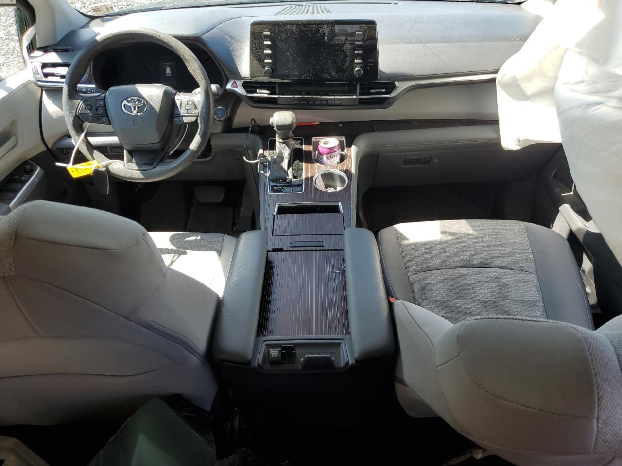 2022 TOYOTA SIENNA